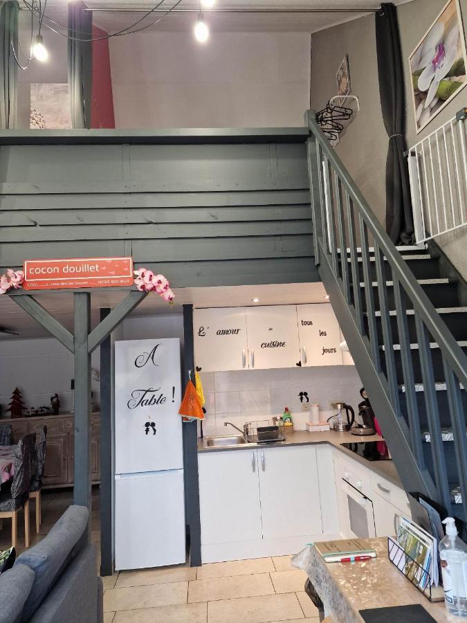Hastiere-par-dela Cocon Douillet Avec Chaleur Ambiante Du Poele A Pelletsヴィラ エクステリア 写真