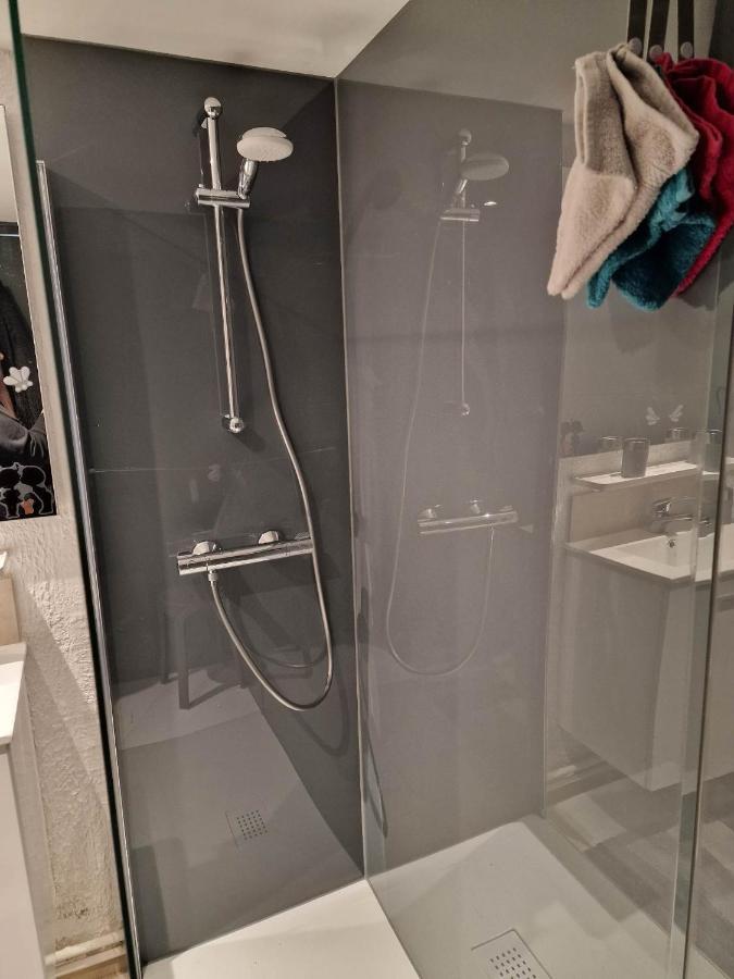 Hastiere-par-dela Cocon Douillet Avec Chaleur Ambiante Du Poele A Pelletsヴィラ エクステリア 写真